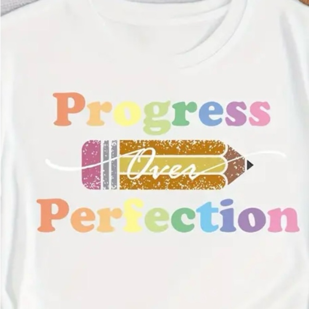 Womens Lightweight Short Sleeve T-Shirt with Progress Print medium white